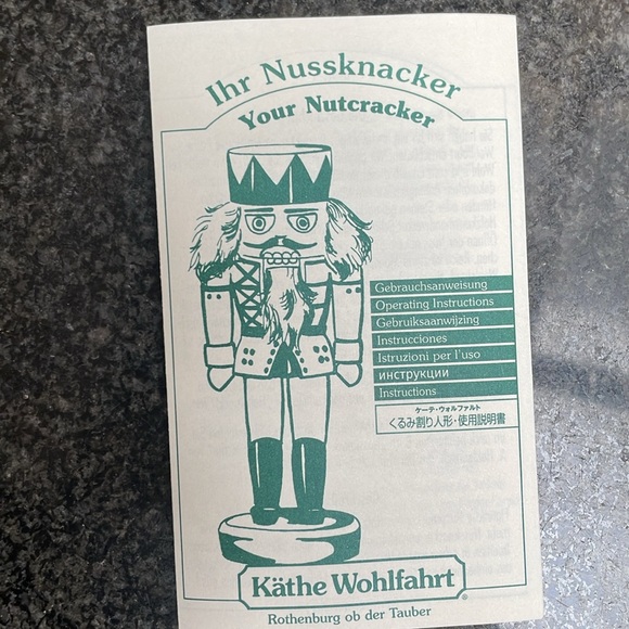 Beer Nutcracker - Picture 3 of 3